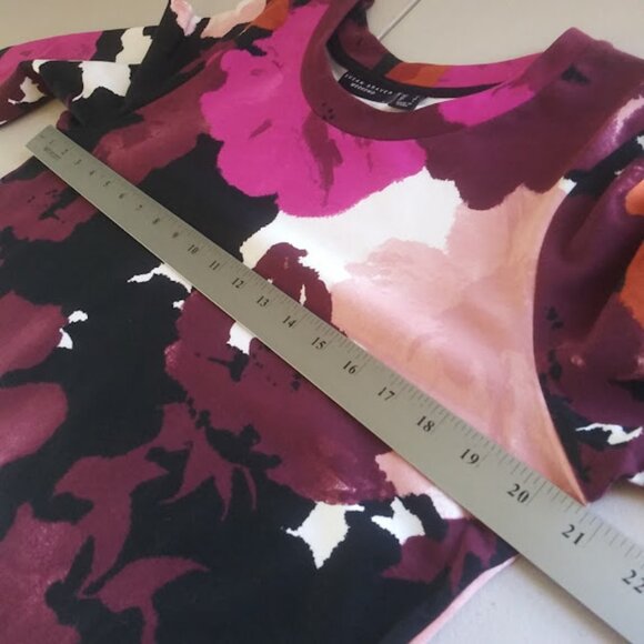 Susan Graver Weekend women's size M multicolored floral top - Picture 8 of 15
